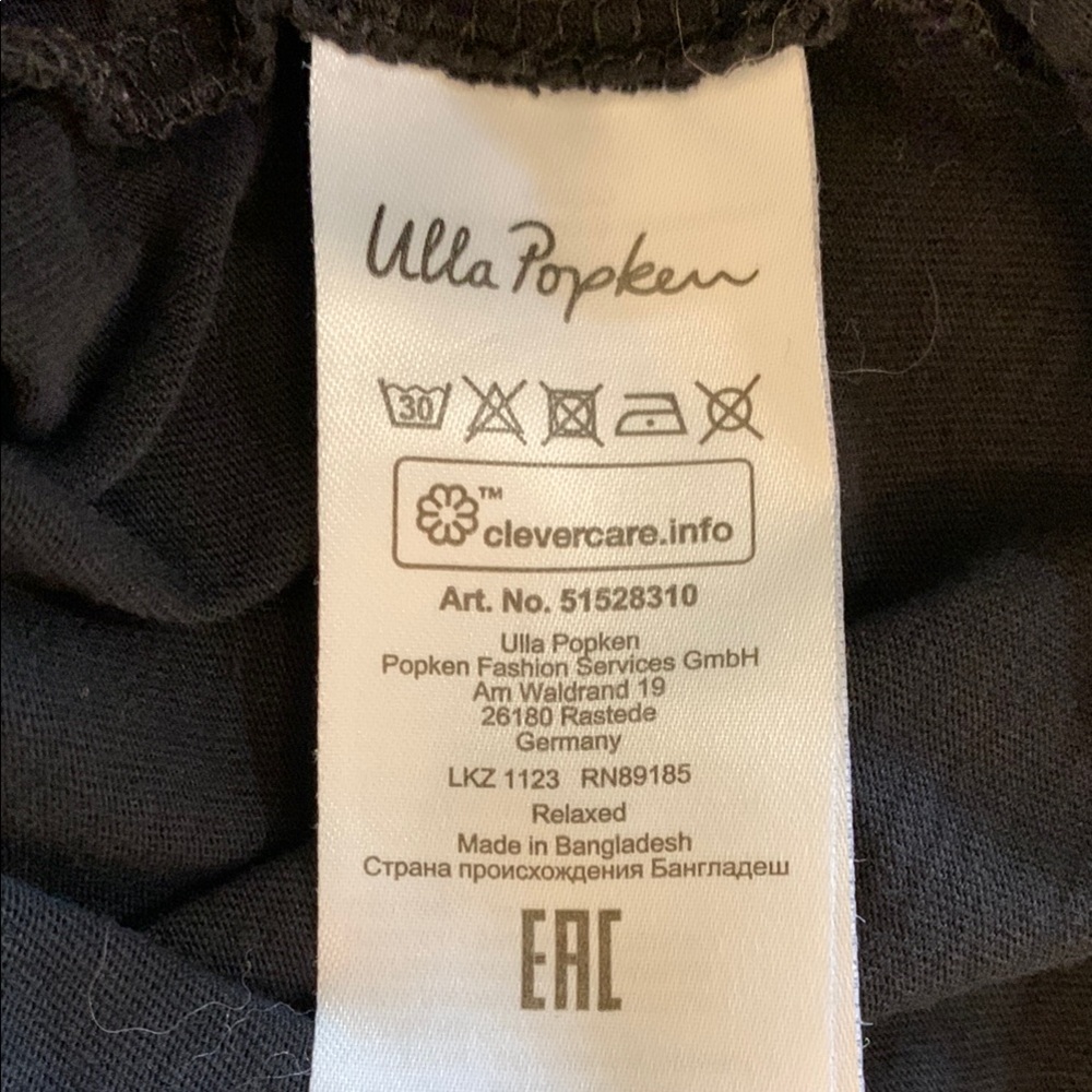 Ulla Popken size 24/26 Classic Black V-Neck Women's Top - Picture 7 of 7